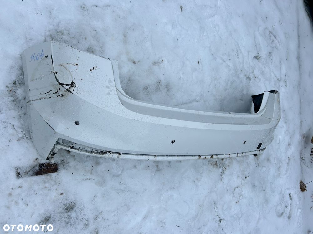 Zderzak tył tylny SKODA FABIA 4 IV