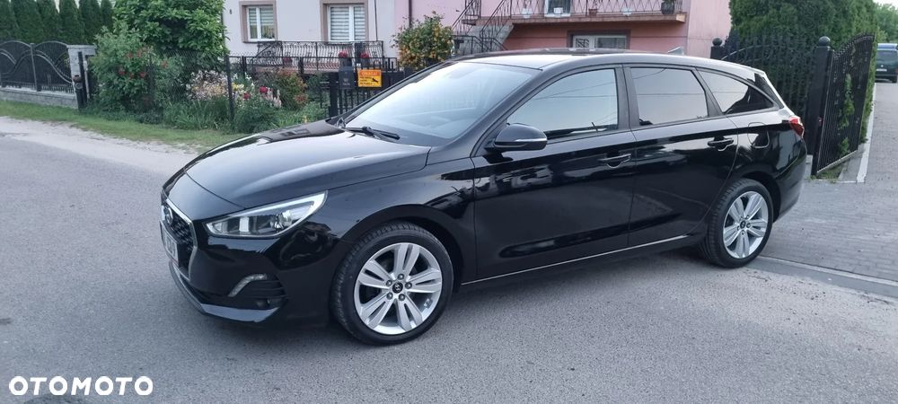 Hyundai i30 1.4 Comfort - 12