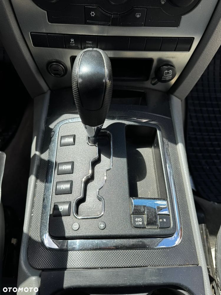Jeep Grand Cherokee - 17