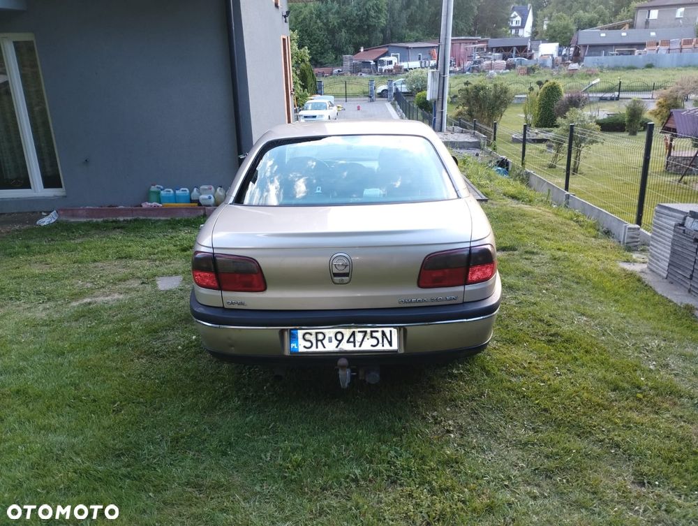 Opel Omega - 5
