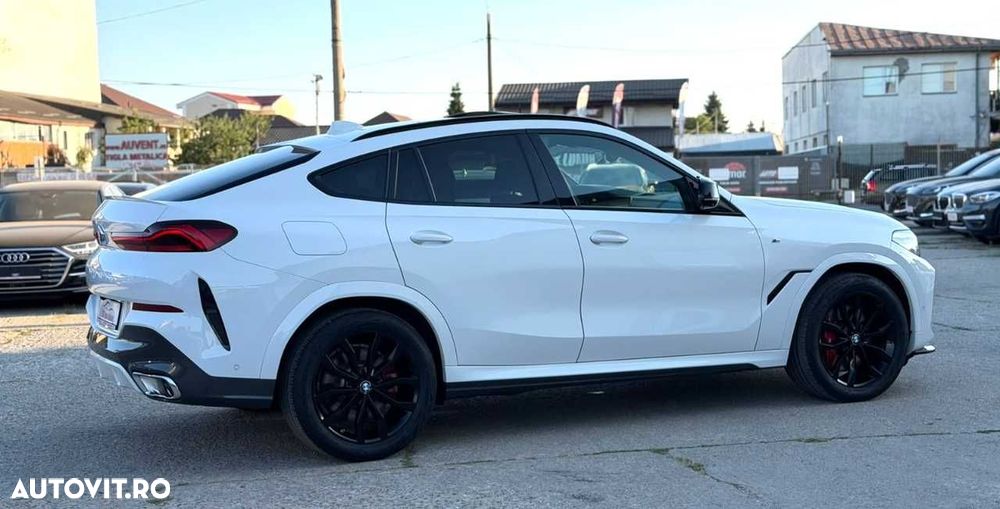 BMW X6 xDrive40d - 10