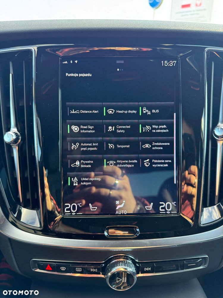 Volvo S60 T8 Twin Engine AWD Geartronic RDesign - 17