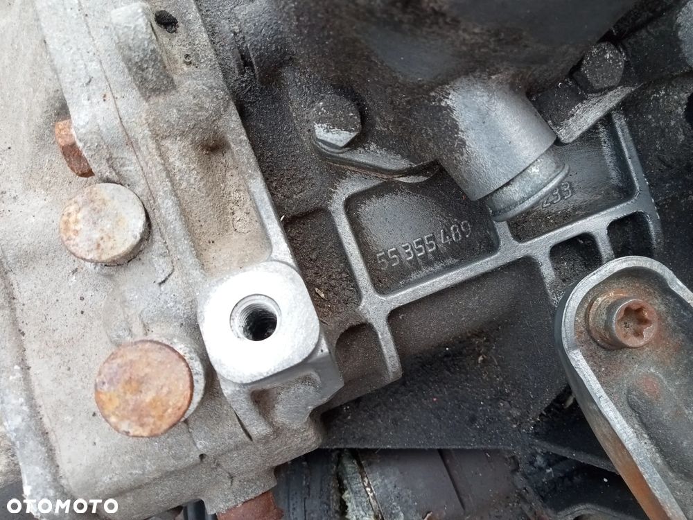 skrzynia biegów corsa meriva 1.4 16v f13w429 - 2