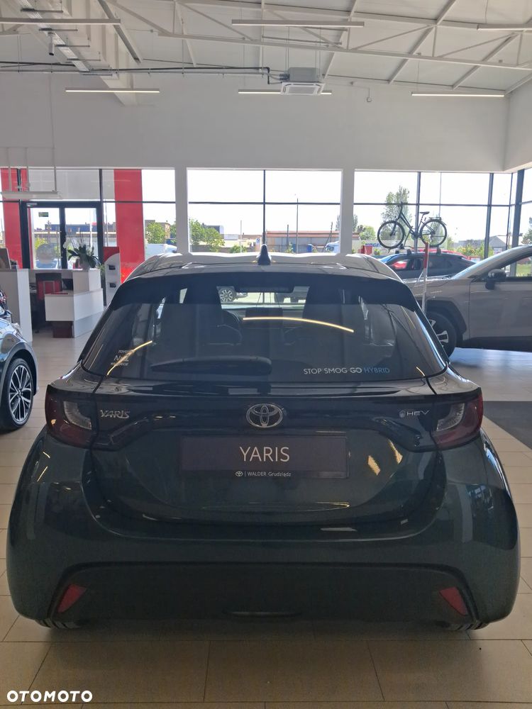 Toyota Yaris - 6