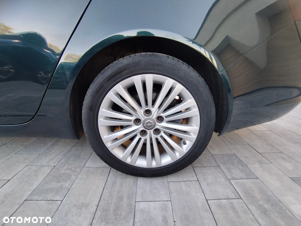 Opel Insignia - 12