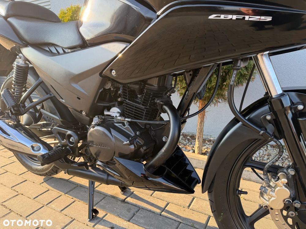 Honda CBF - 11