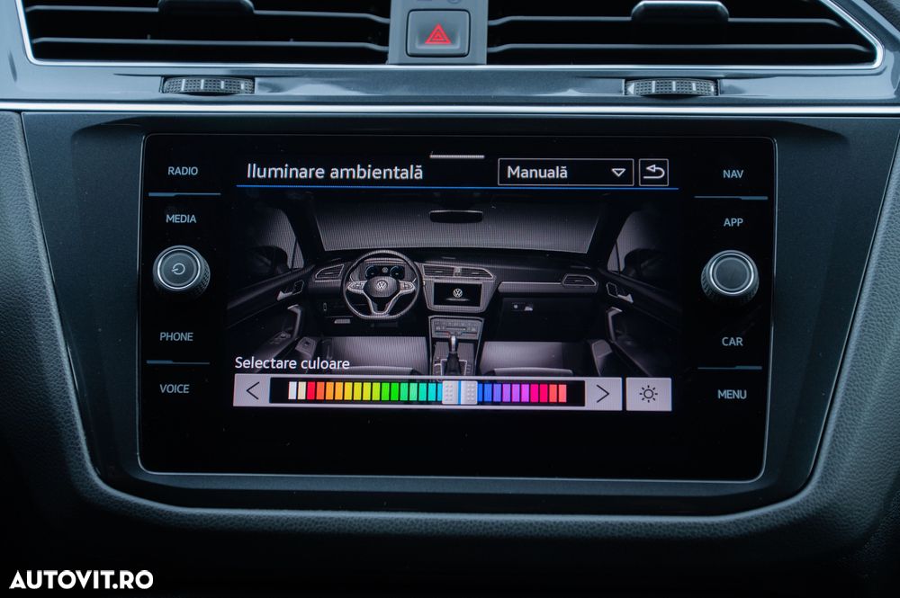 Volkswagen Tiguan 2.0 TDI SCR DSG 4Motion R-Line - 27
