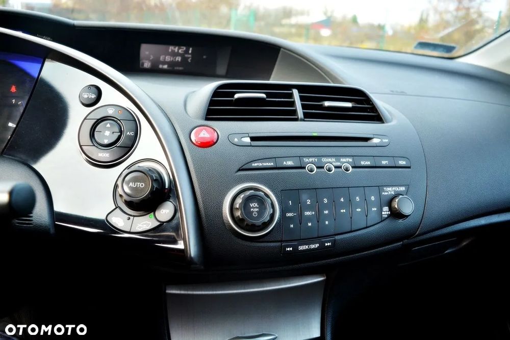 Honda Civic 1.4 Comfort - 9