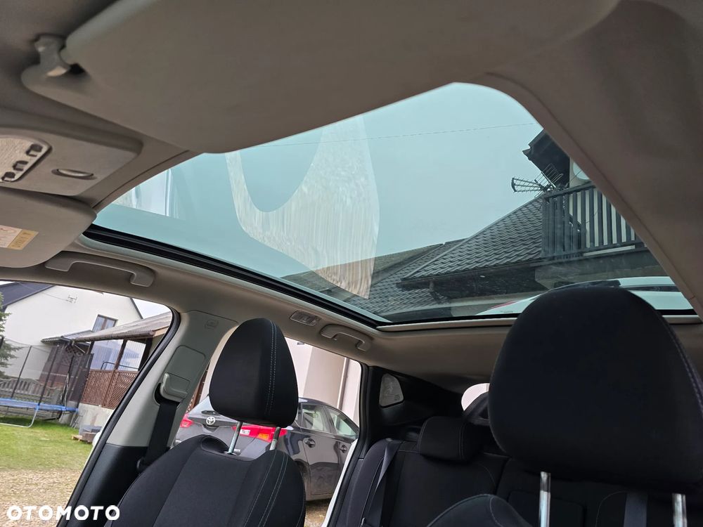 Nissan Qashqai 1.6 DCi 4x4 N-Connecta - 17