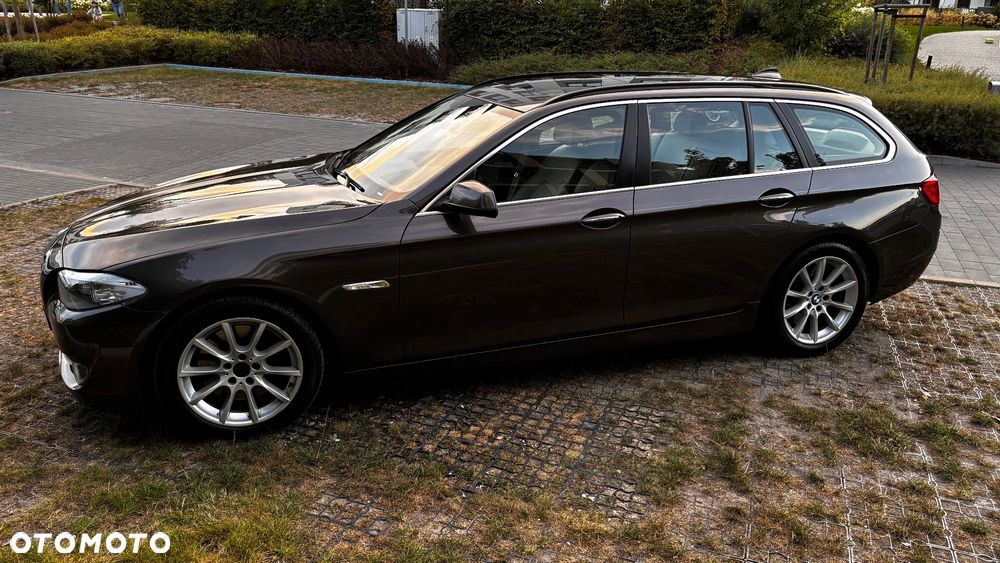 BMW Seria 5 535d xDrive Luxury Line - 4