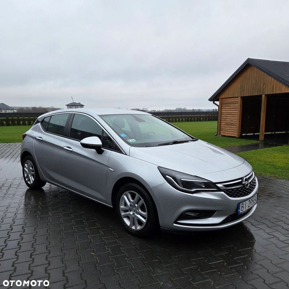 Opel Astra - 2
