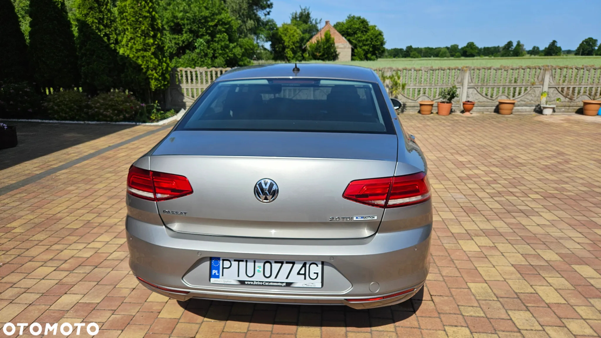 Volkswagen Passat - 7