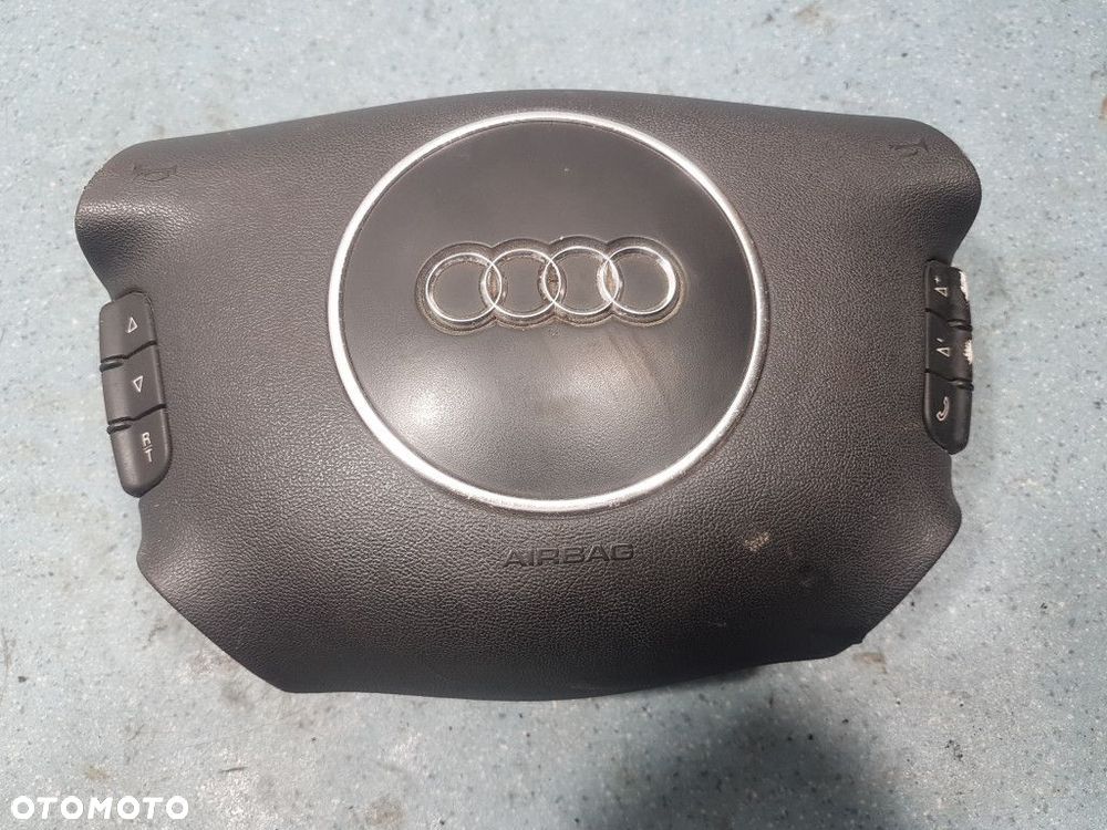 AUDI A4 B6 AIRBAG KIEROWCY X 8E0880201 - 1
