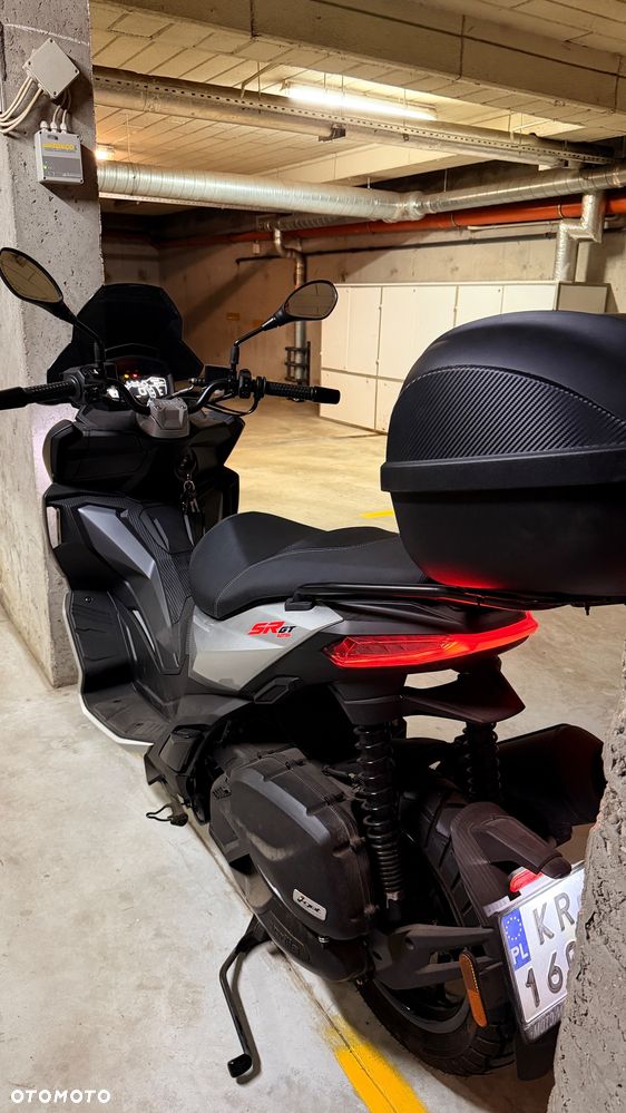 Aprilia SR - 5