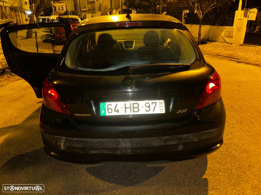 Peugeot 207 1.4 HDi Sport - 10