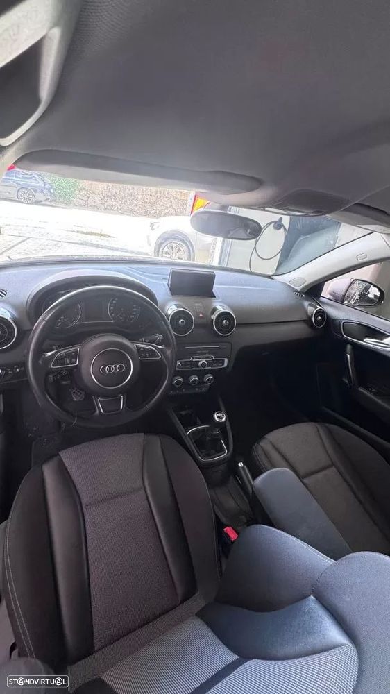 Audi A1 1.6 TDI Design - 8