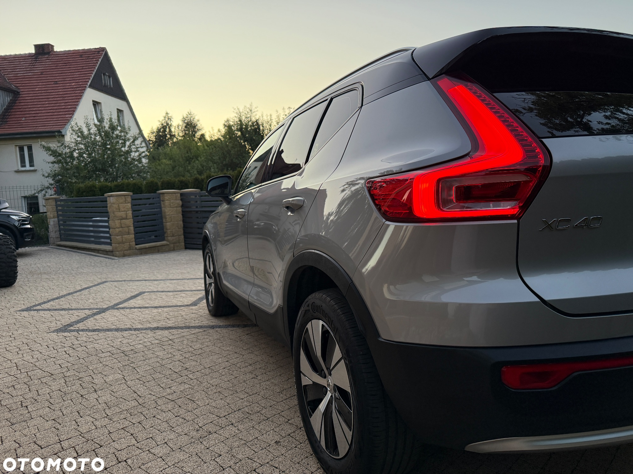 Volvo XC 40 B3 Ultimate Dark - 11