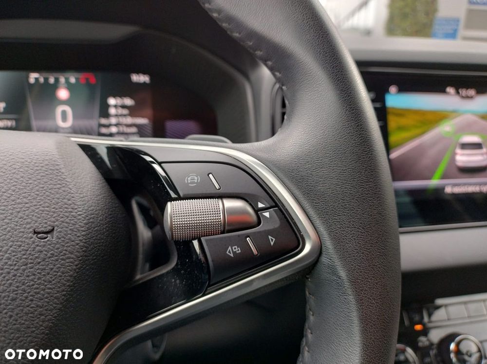 Skoda Karoq 1.5 TSI ACT Selection DSG - 29