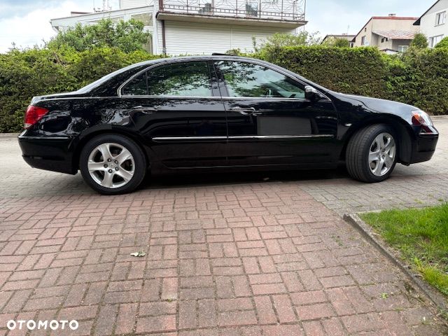 Acura RL - 2