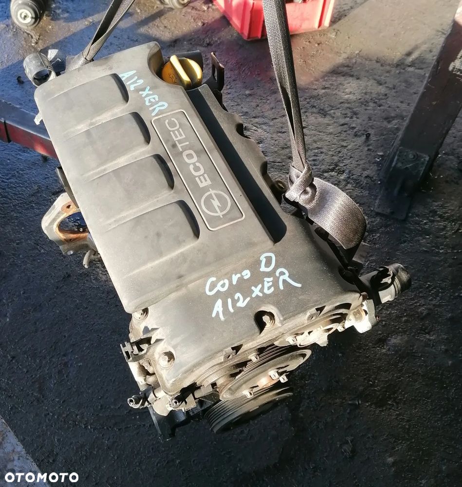 OPEL CORSA D 13r 1.2 16V 51kW SILNIK A12XER GOŁY - 2