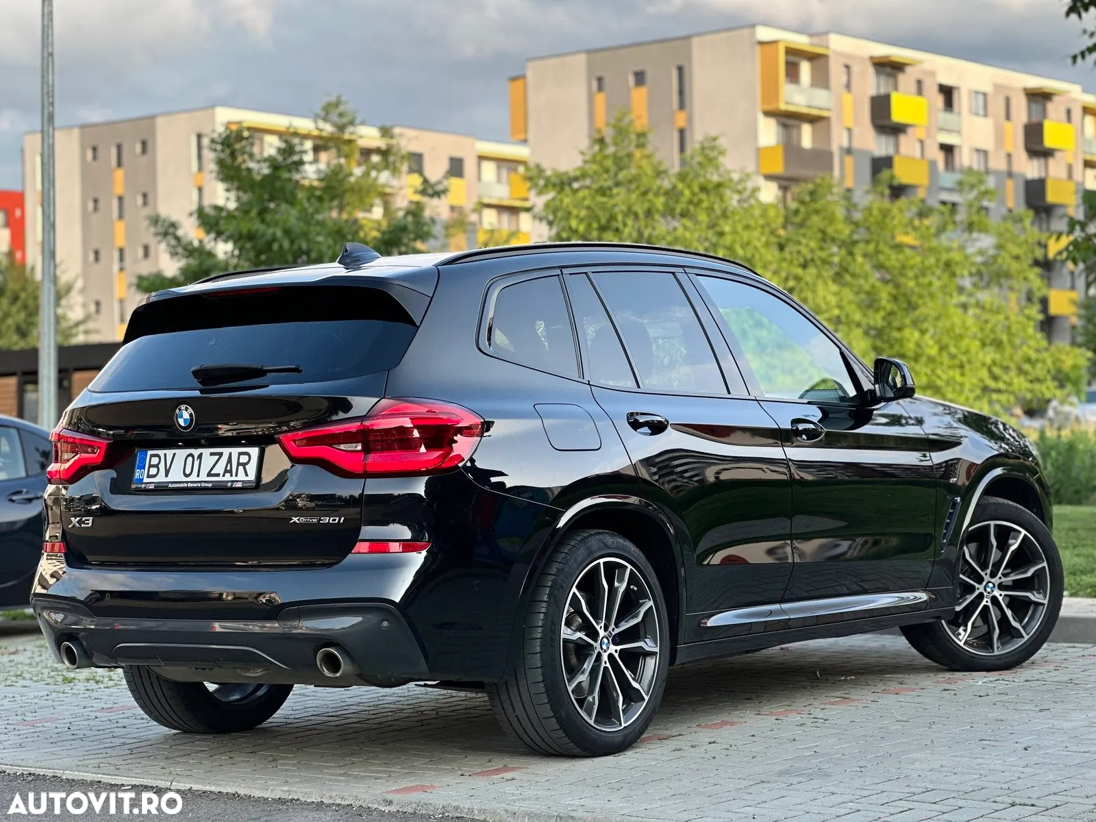 BMW X3 xDrive30i AT M Sport - 3