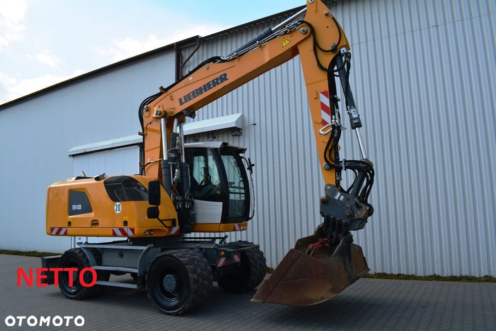 Liebherr A 918 Litronic / STAN PERFEKT / 18T / JAK NOWA / - 1