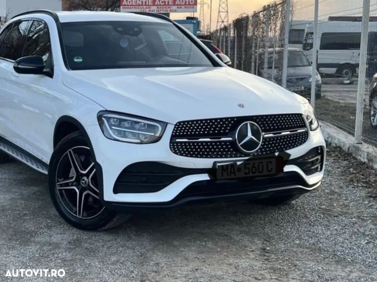 Mercedes-Benz GLC 220 d 4Matic 9G-TRONIC AMG Line - 8