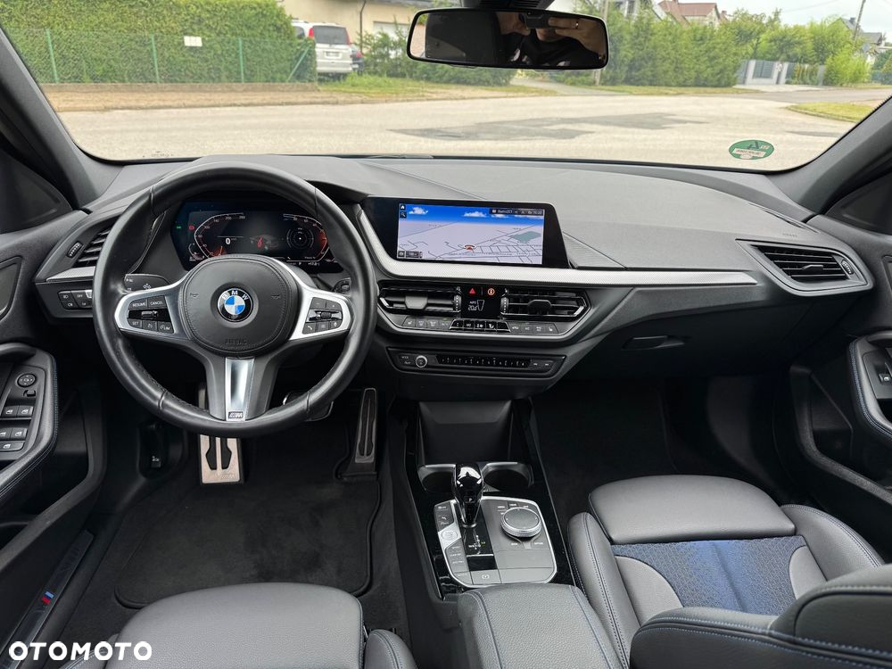 BMW Seria 1 120d M Sport - 24