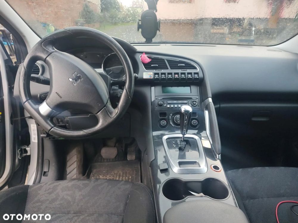 Peugeot 3008 - 3
