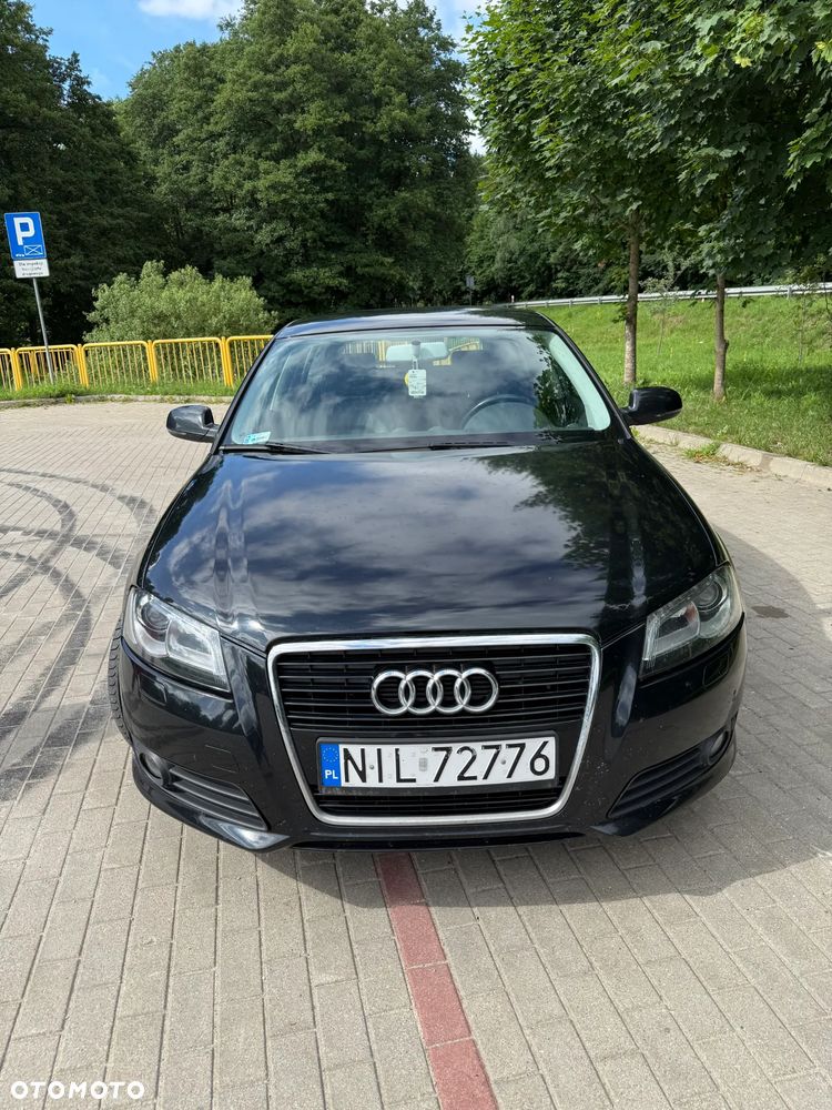 Audi A3 Sportback 1.6 TDI DPF Ambiente - 3