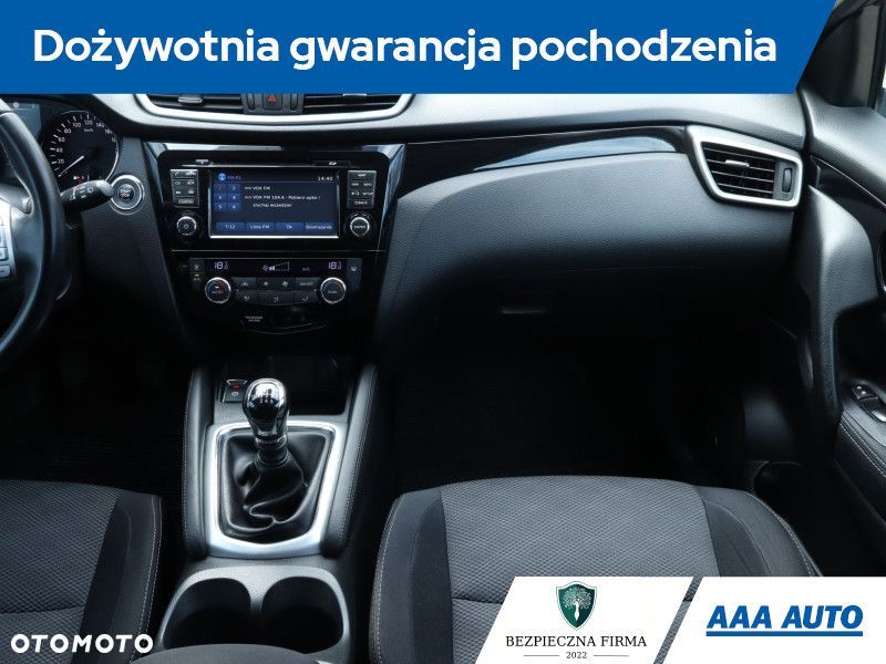 Nissan Qashqai - 10