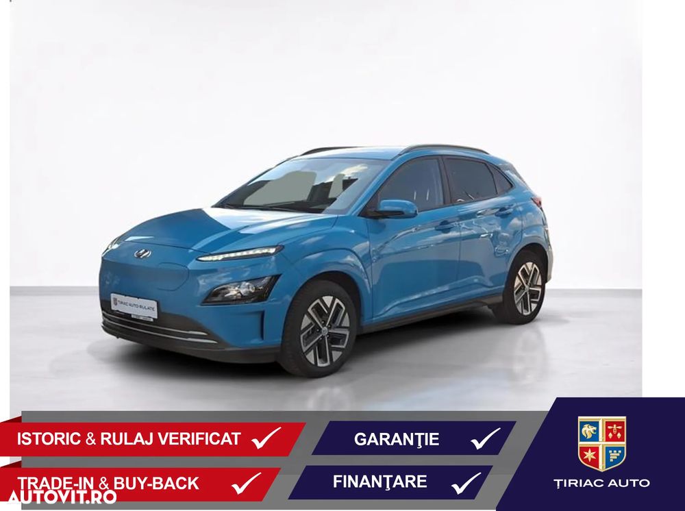 Hyundai KONA Select - 2