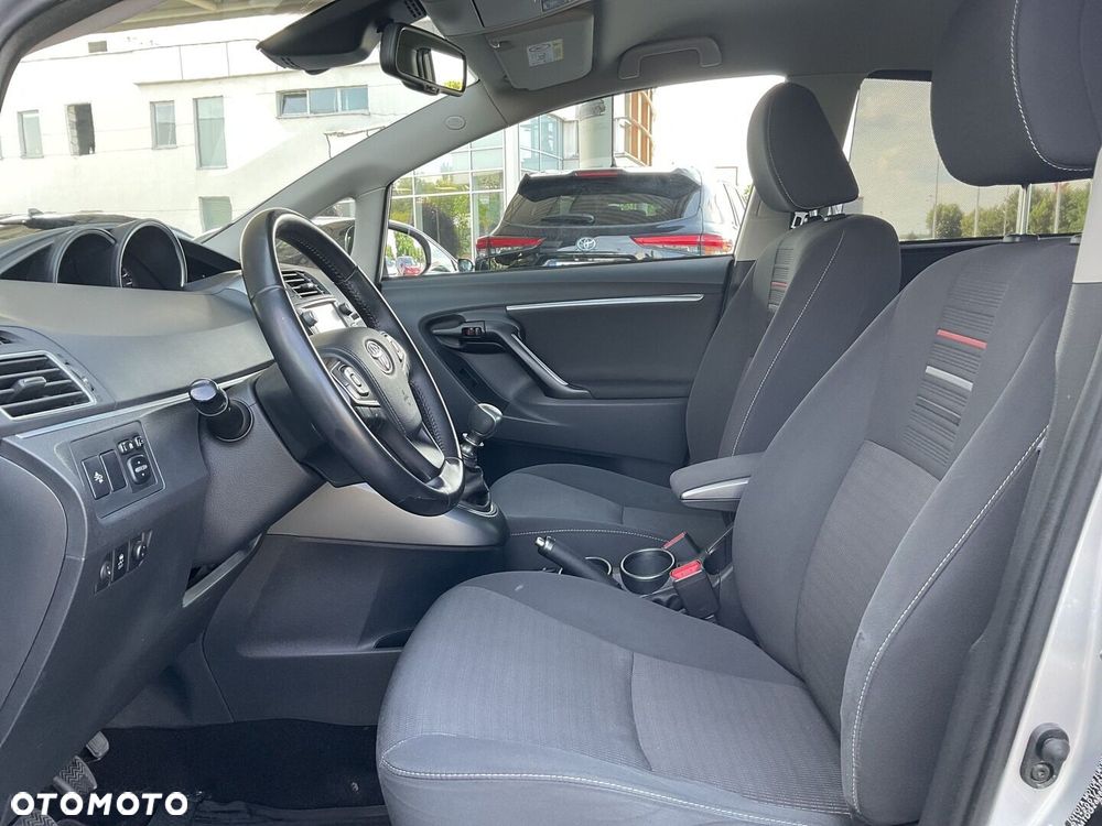 Toyota Verso 1.8 Selection 7os EU6 - 12