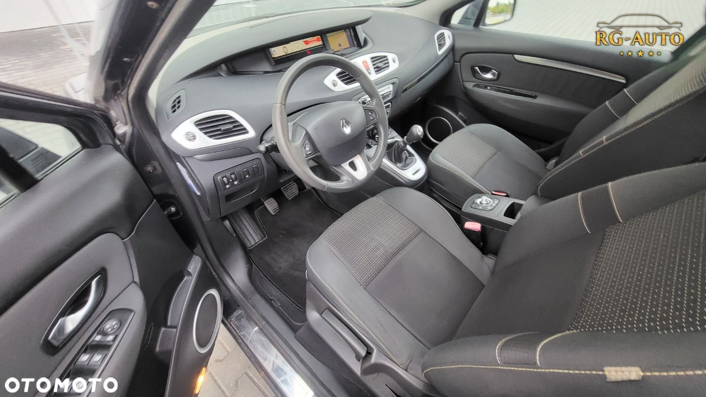 Renault Scenic - 38