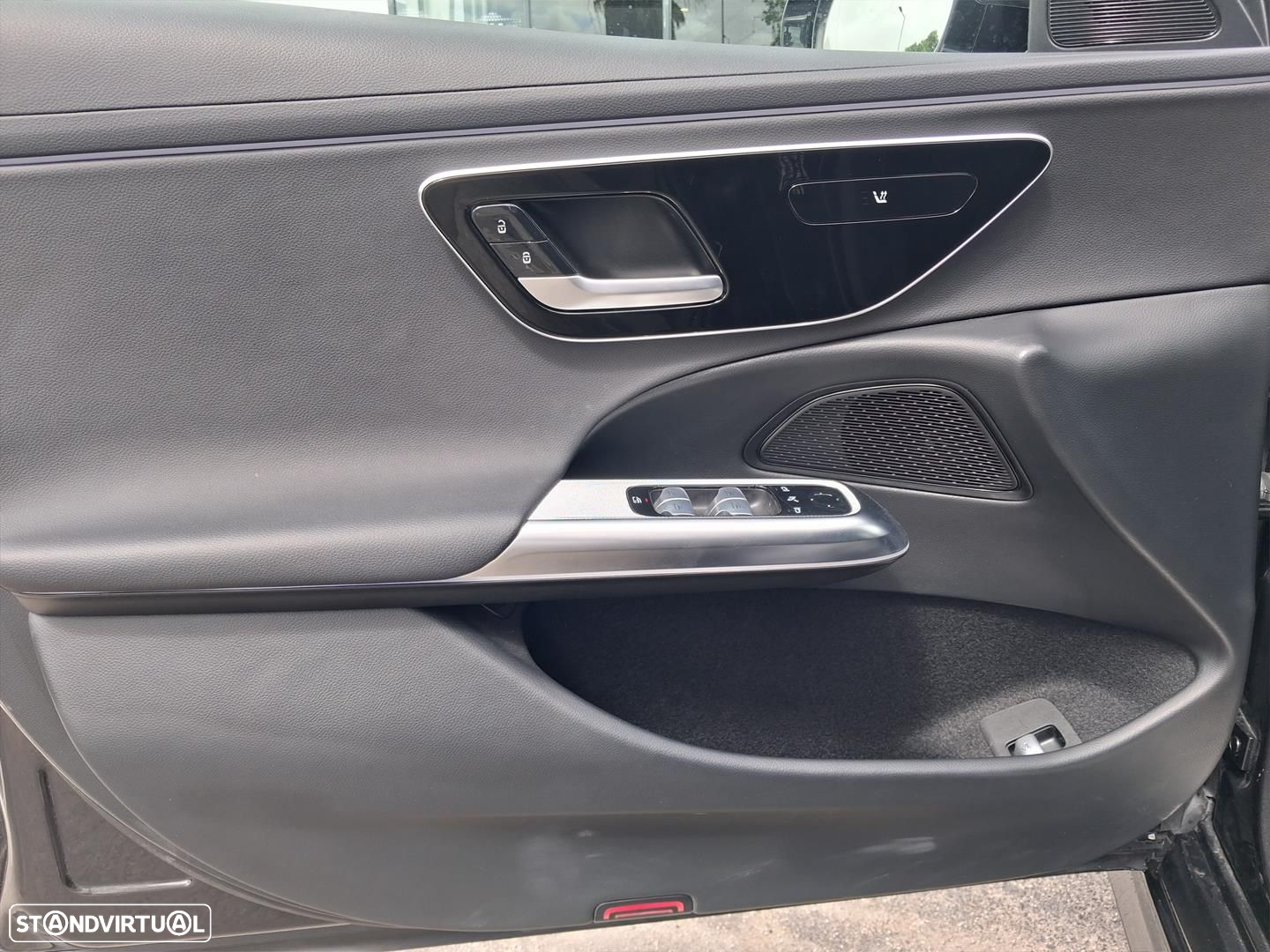 Mercedes-Benz E 220 d Avantgarde - 8