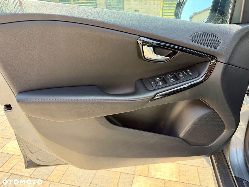 Volvo V40 Cross Country D3 Geartronic Momentum - 13