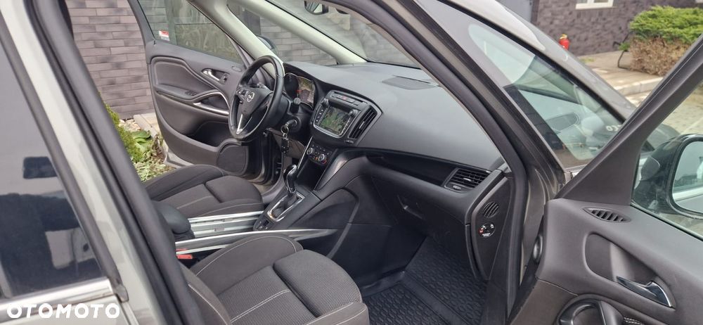 Opel Zafira Tourer 1.6 SIDI Turbo Sport - 13