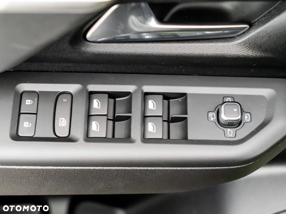 Jeep Compass 1.2 T3 mHEV First Edition FWD DCT - 19