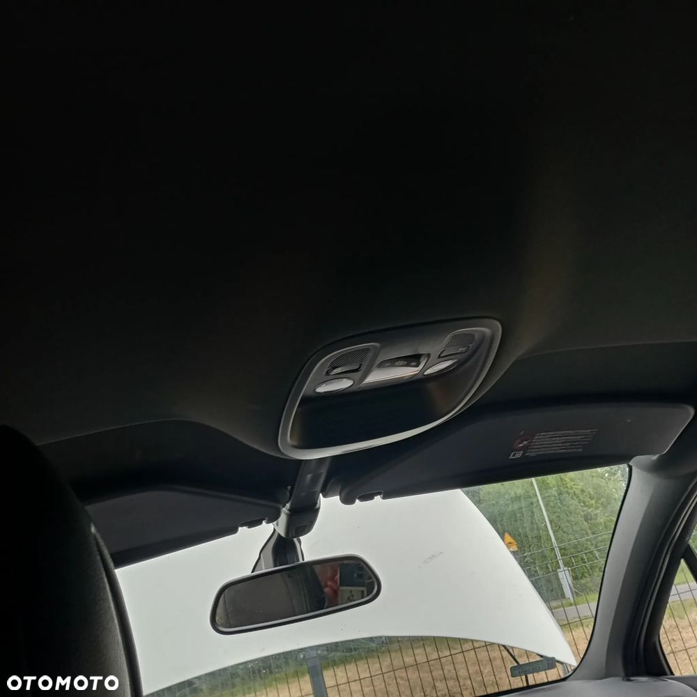 Citroën DS4 e-HDi 115 Chic - 21