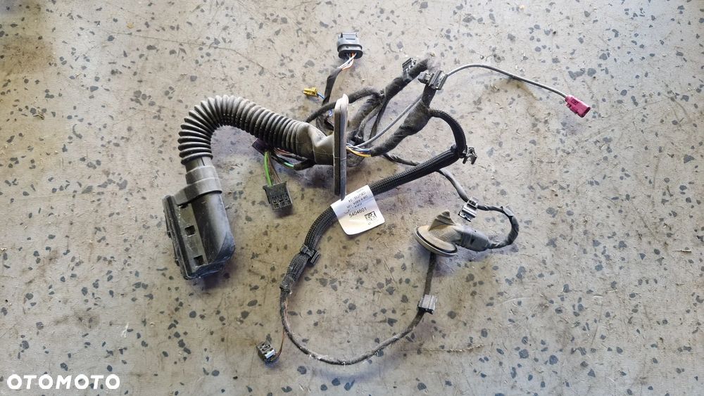 MERCEDES C KLASA W205 WIĄZKA INSTALACJA DRZWI LEWY PRZÓD A2055404601 - 1