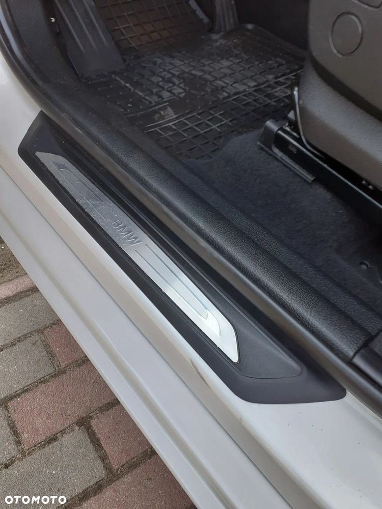BMW Seria 2 216d Luxury Line - 34