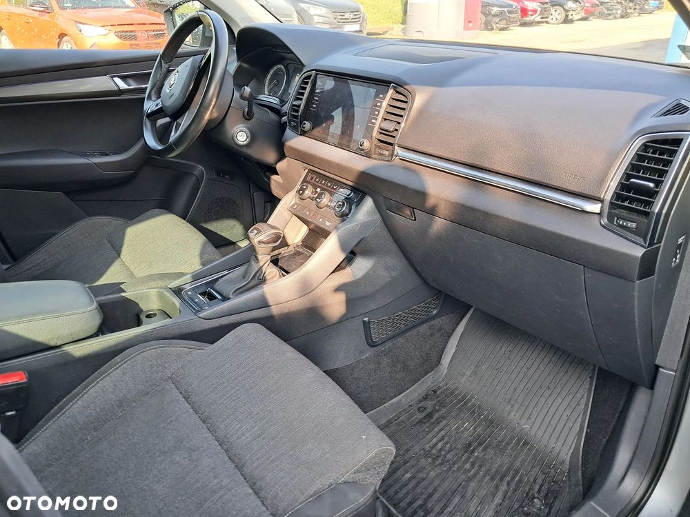 Skoda Karoq 1.6 TDI SCR 4x2 Style DSG - 19