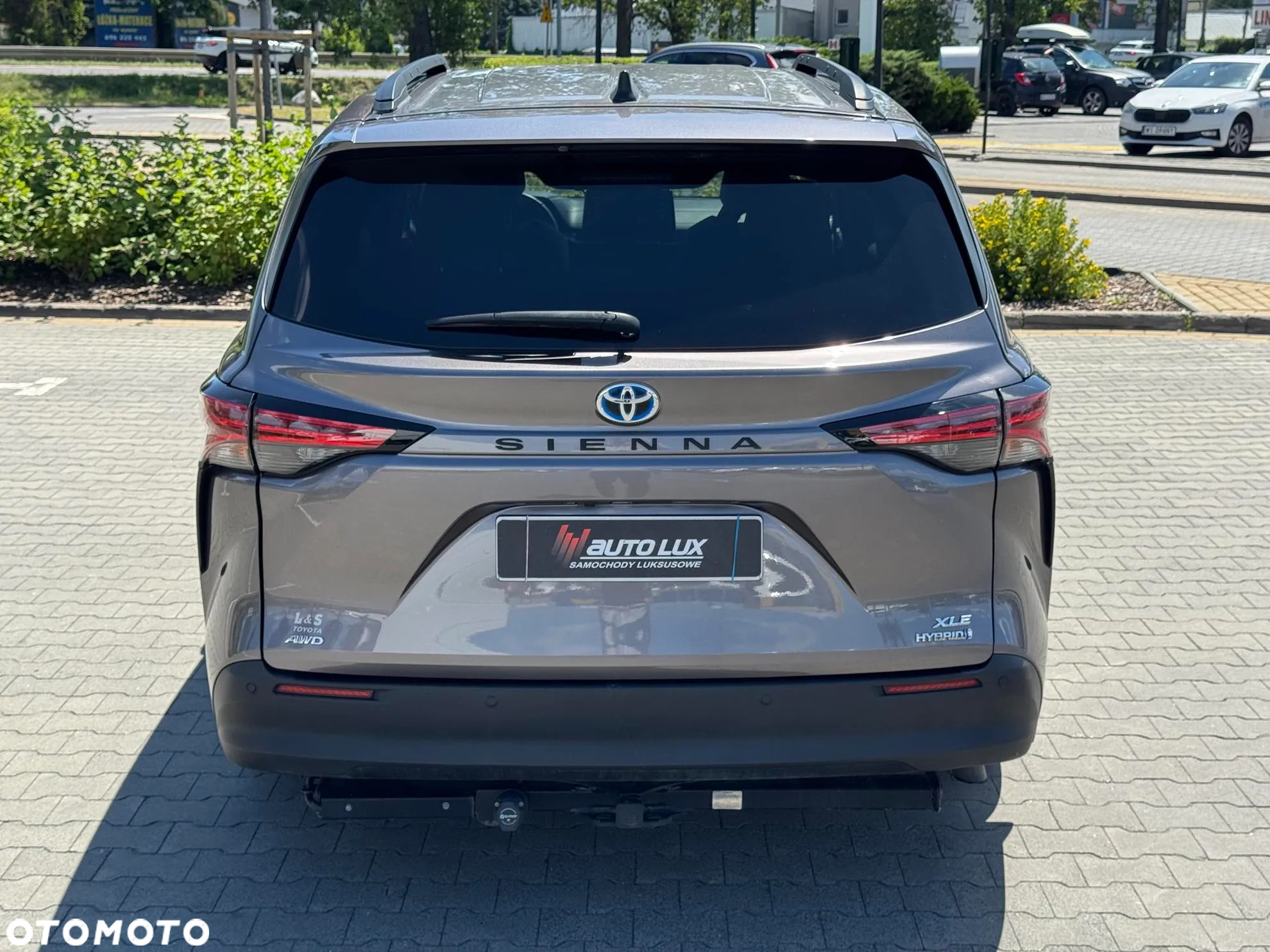 Toyota Sienna - 19