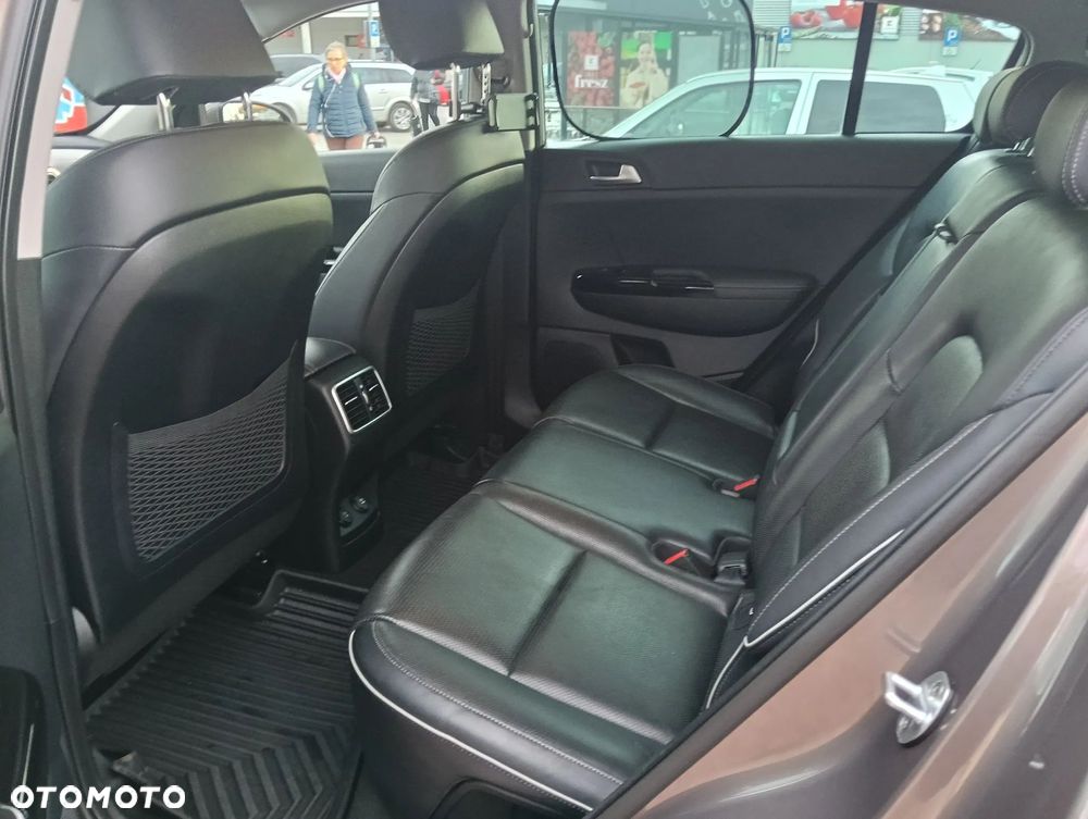 Kia Sportage 1.6 GDI 2WD DREAM-TEAM EDITION - 15