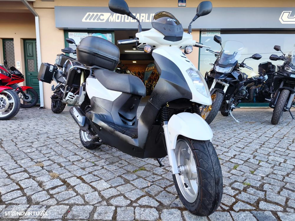 Sym ORBIT 125 c/top case - 1