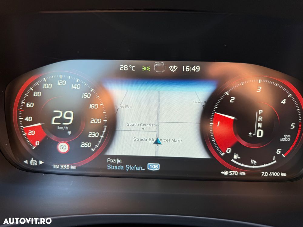 Volvo V90 D3 Geartronic Momentum Pro - 10