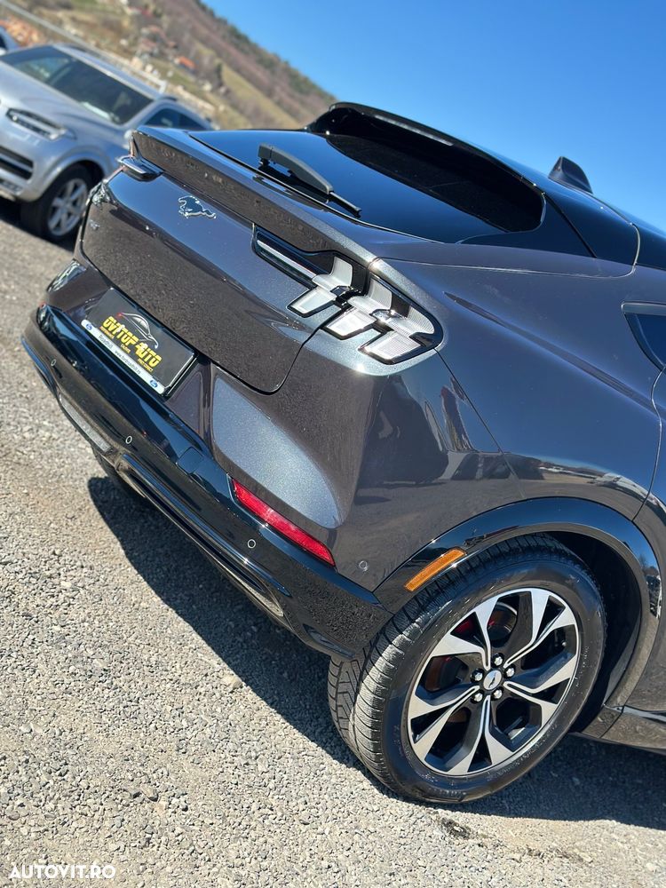 Ford Mustang Mach-E AWD Extended Range 258 kW Premium - 17