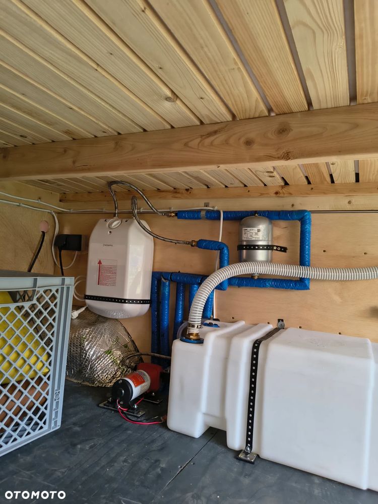 Mercedes-Benz Sprinter - 18