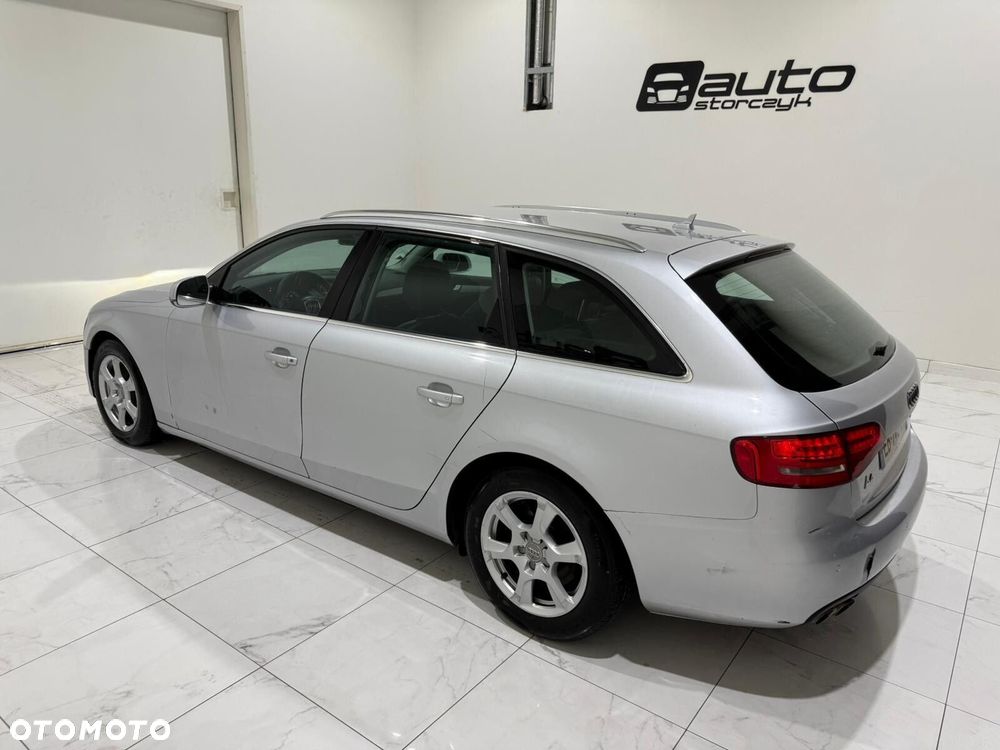 Audi A4 Avant - 8