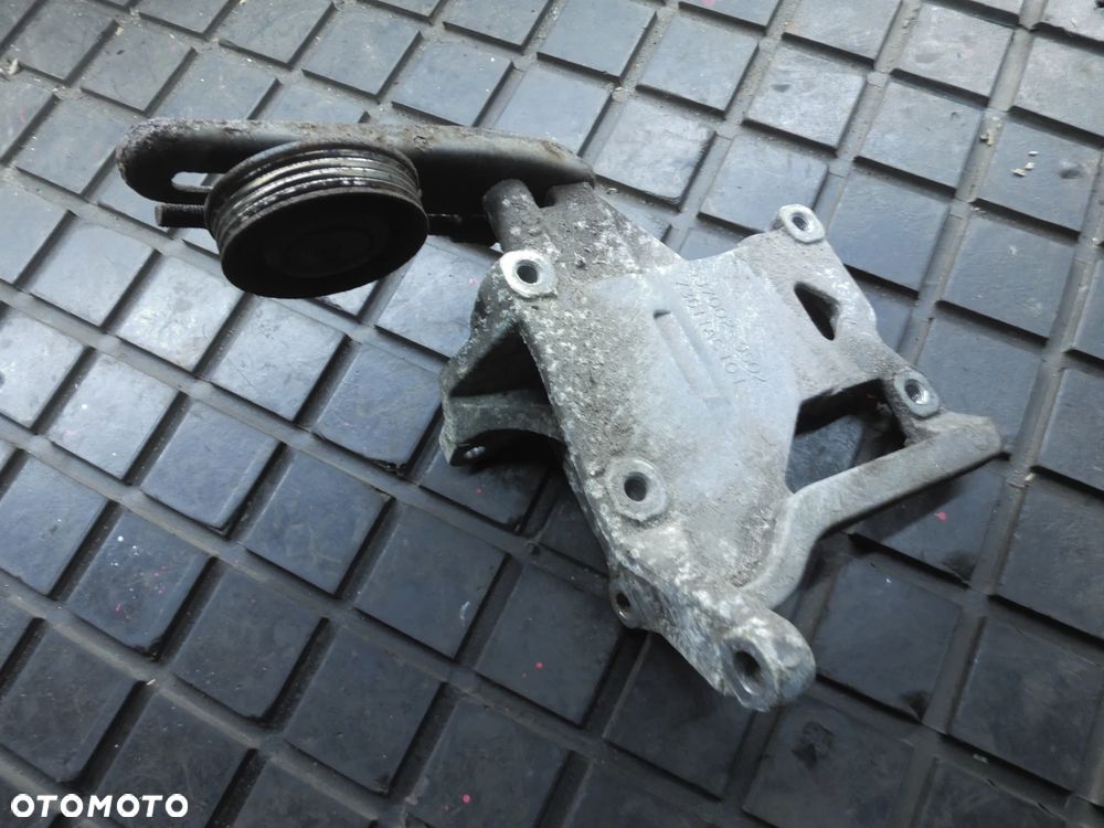 ŁAPA WSPORNIK SILNIKA SUBARU FORESTER II LEGACY 2.5 537002-9502 - 1